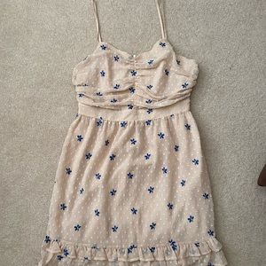 NWT Cream and Blue Floral Mini Dress Size Large